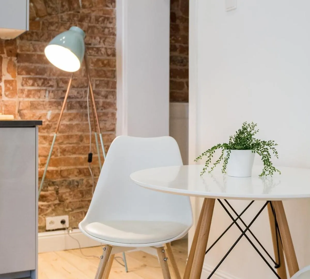 Comfortable Apartment By Market Square With Ac As Home S4A Wrocław Polen